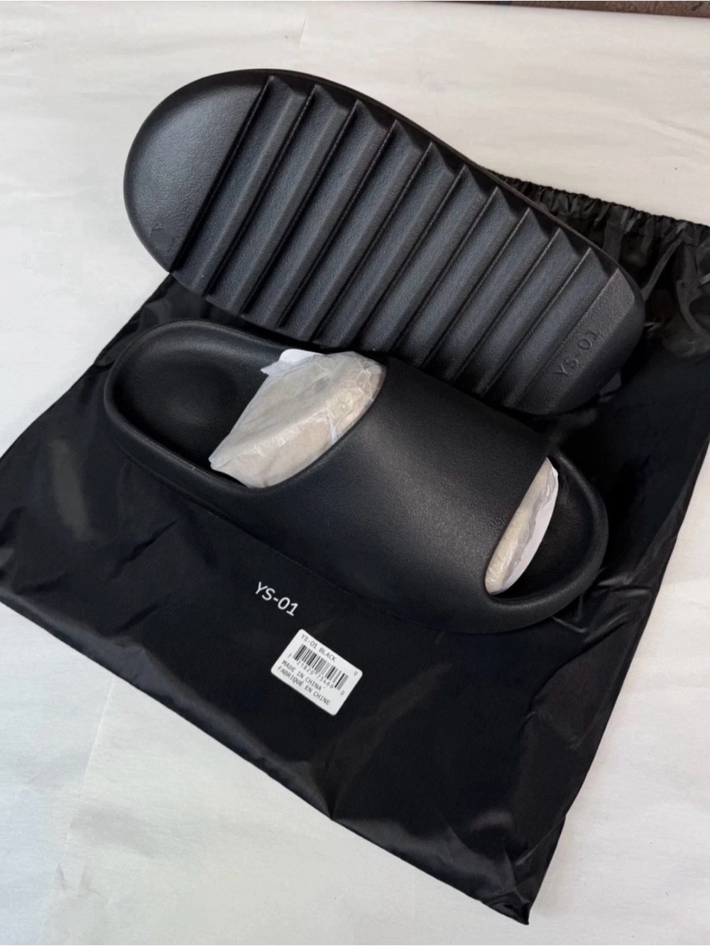 Men's Black Cushioned Slide Sandals - Slip-On Comfort